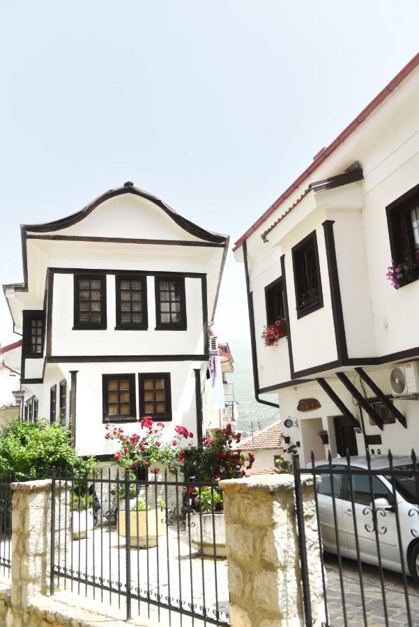 אוהריד Eke Irin Apartments מראה חיצוני תמונה