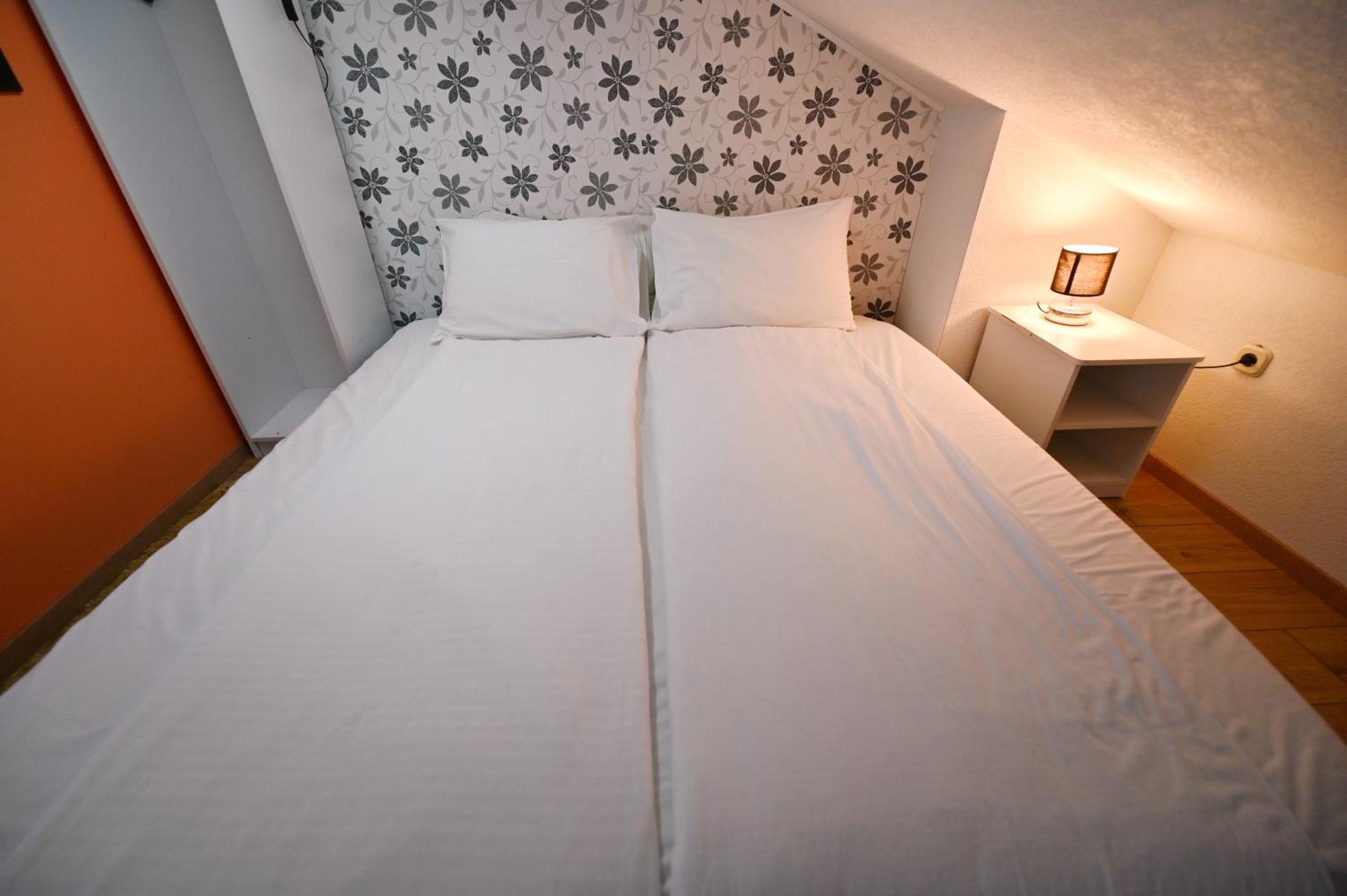אוהריד Eke Irin Apartments מראה חיצוני תמונה