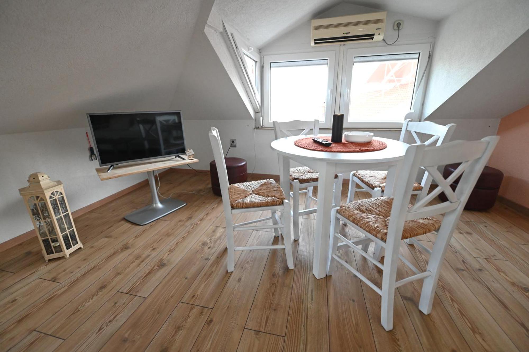 אוהריד Eke Irin Apartments מראה חיצוני תמונה