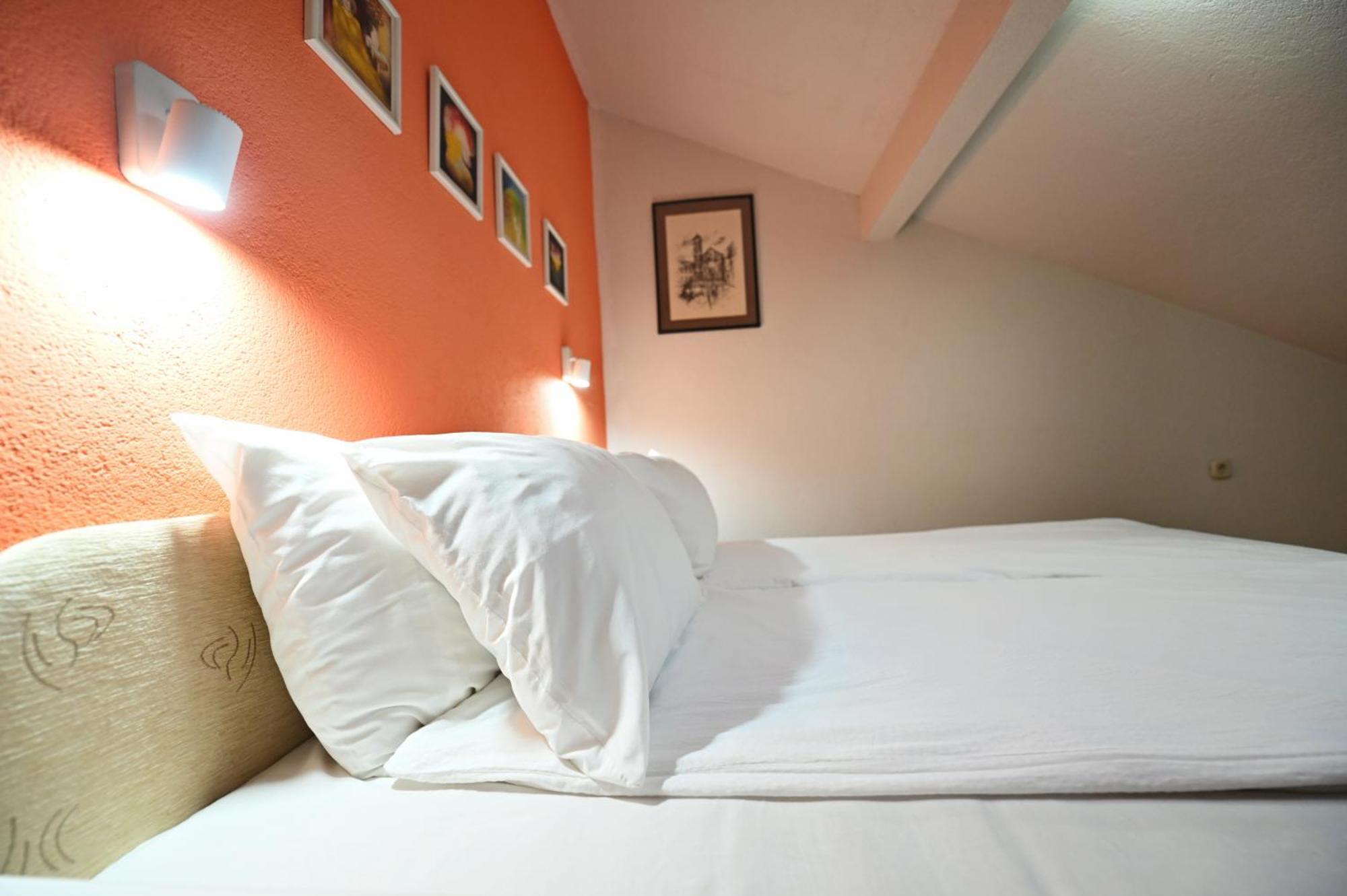 אוהריד Eke Irin Apartments מראה חיצוני תמונה