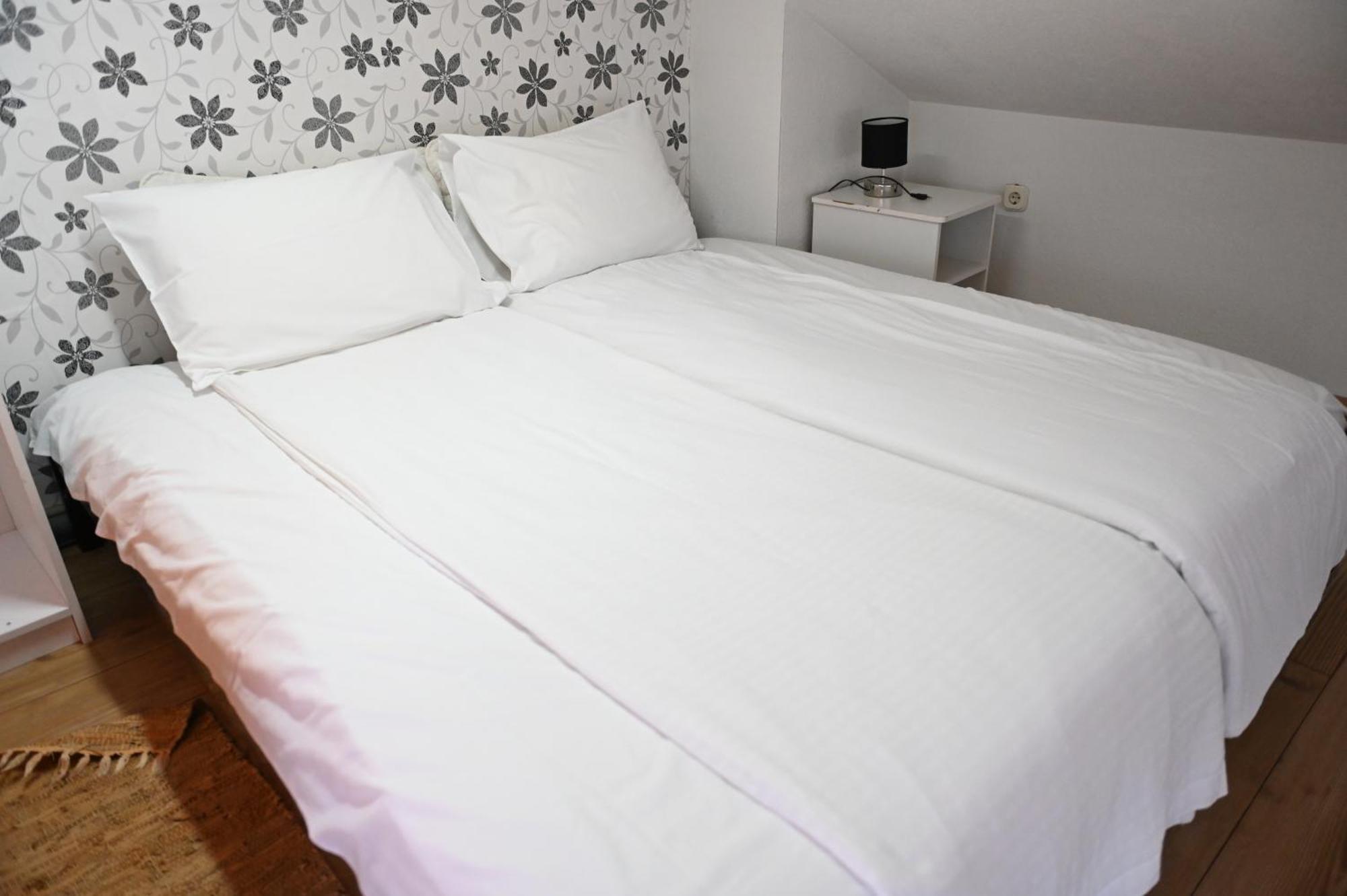 אוהריד Eke Irin Apartments מראה חיצוני תמונה